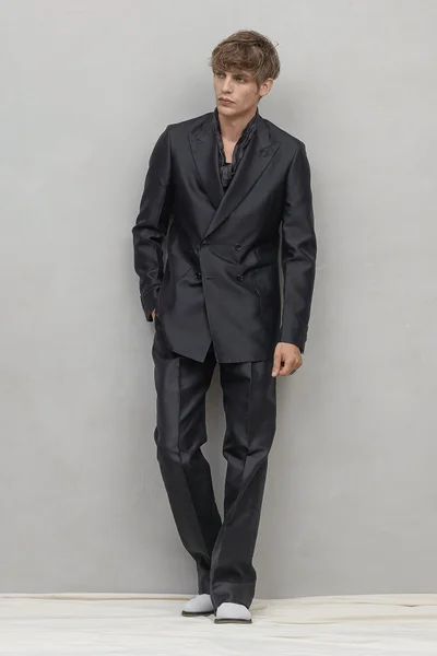 Look 7